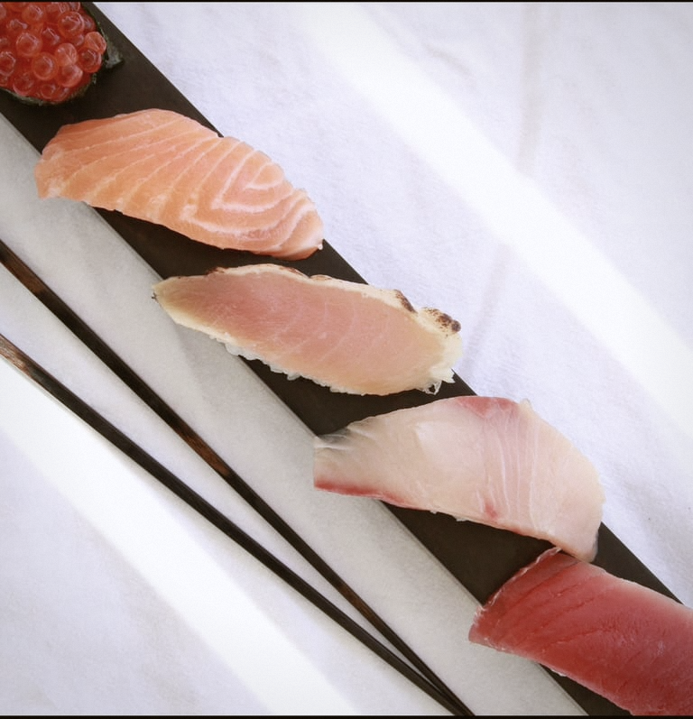 Crowned nigiri.